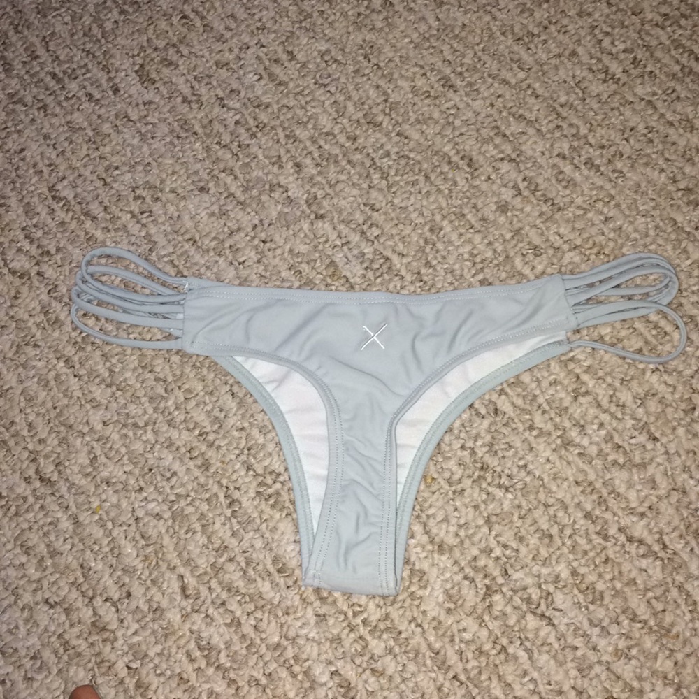 Boutine LA bottoms